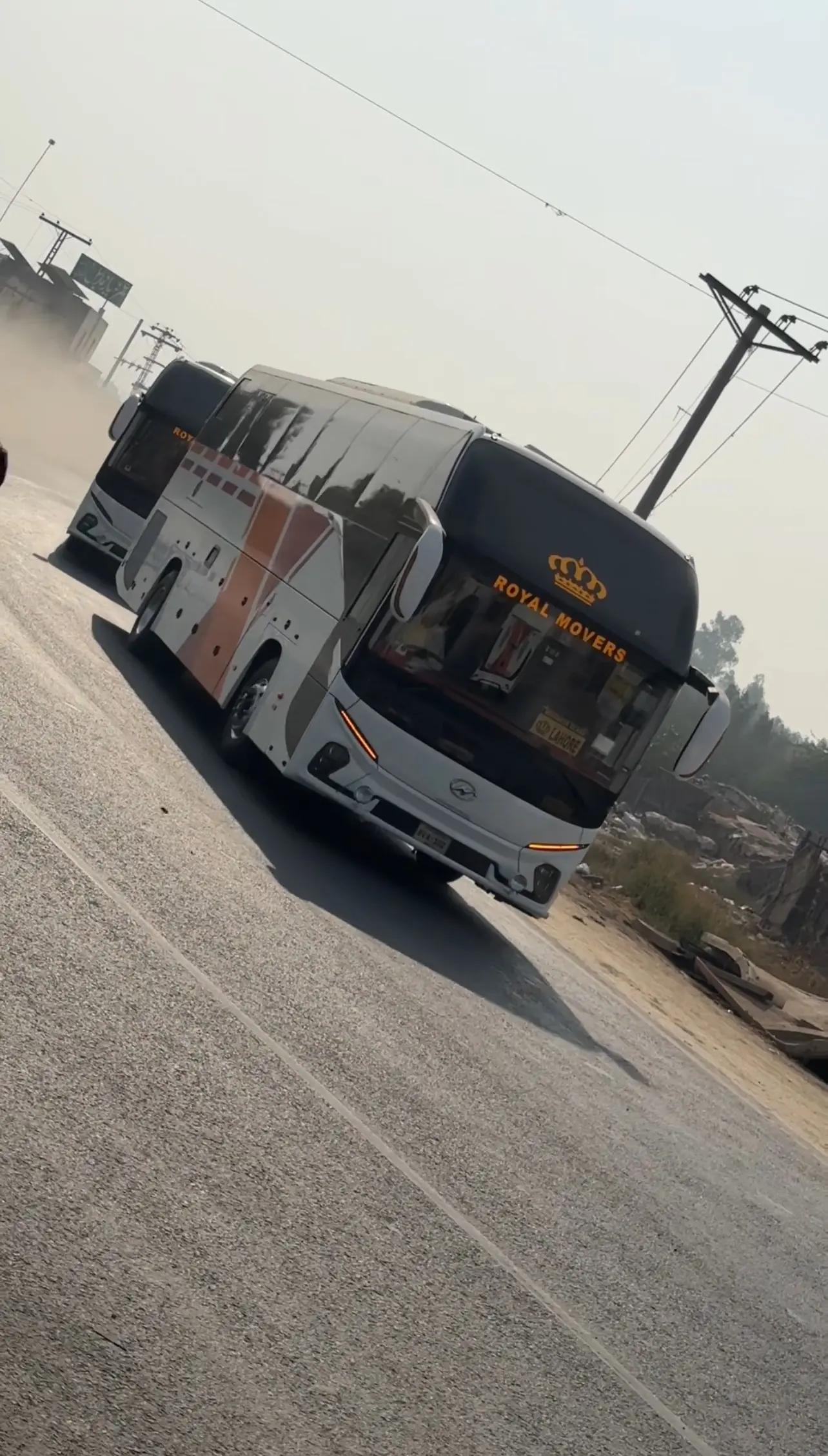 royal express pakistan bus service