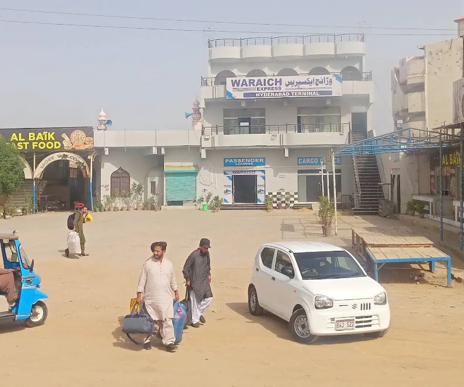 hyderabad to islamabad